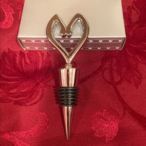 NEW! Wine stopper